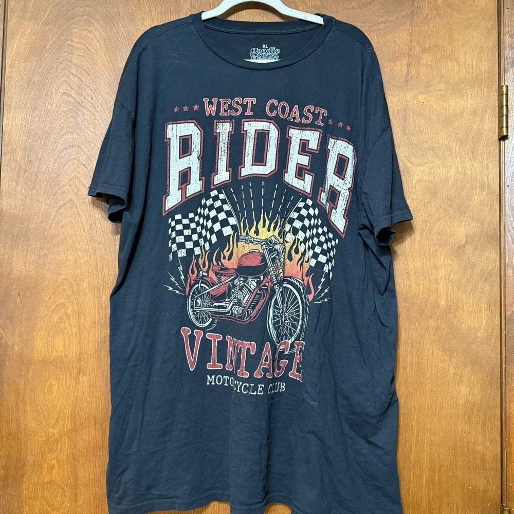Goodie Two Sleeves West Coast Rider Vintage Motorcycle Club Tee XL